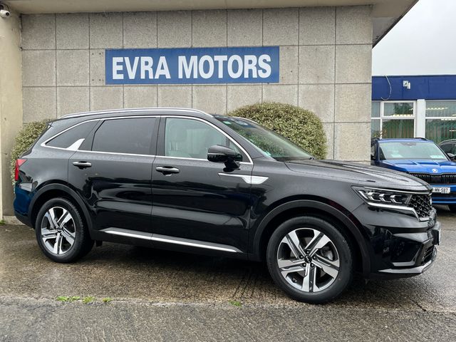 Image for 2023 Kia Sorento 7 SEATER AUTOMATIC 2.2 DIESEL //MASSIVE SPEC//FULL LEATHER HEATED ELECTRIC HEATED SEATS//PANORAMIC GLASS ROOF//HEATED STEERING WHEEL//KEYLESS ENTRY//ADAPTIVE CRUISE CONTROL//SAT NAV//