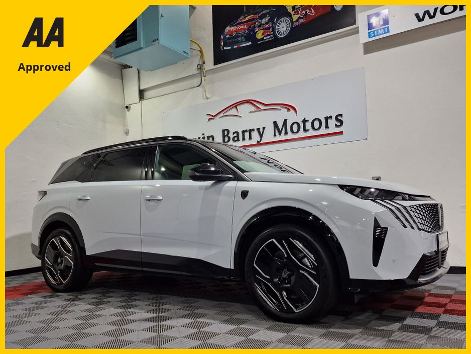 Image for 2024 Peugeot 5008 GT (73KWH BATTERY / 7 SEATER) AUTOMATIC **ONE OWNER / TOP SPEC / 20" GT ALLOYS / ELECTRIC BOOTLID / HALF LEATHER & ALCANTARA / HEATED FRONT SEATS / REVERSE CAMERA / SAT NAV / WIRELESS PHONE CHARGING**