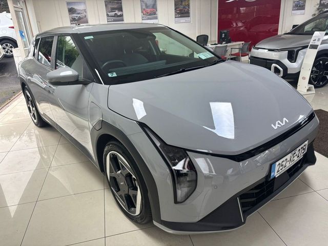 Image for 2025 Kia EV4 EV4 5 HB EARTH K3 LR 5DR AUTO