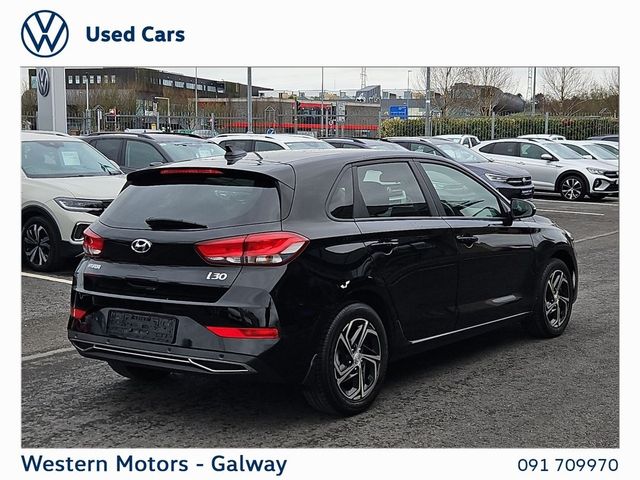 Image for 2022 Hyundai i30 Diesel - Reversing Camera - Carplay Built in - Deluxe