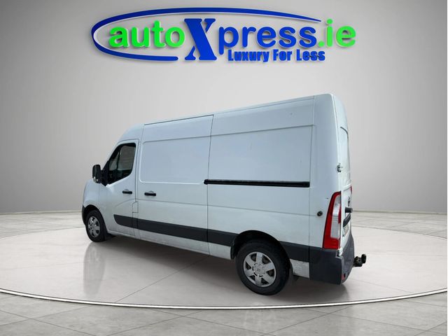 Image for 2016 Nissan NV400 L2H2 Panel Van – Low Loading Height