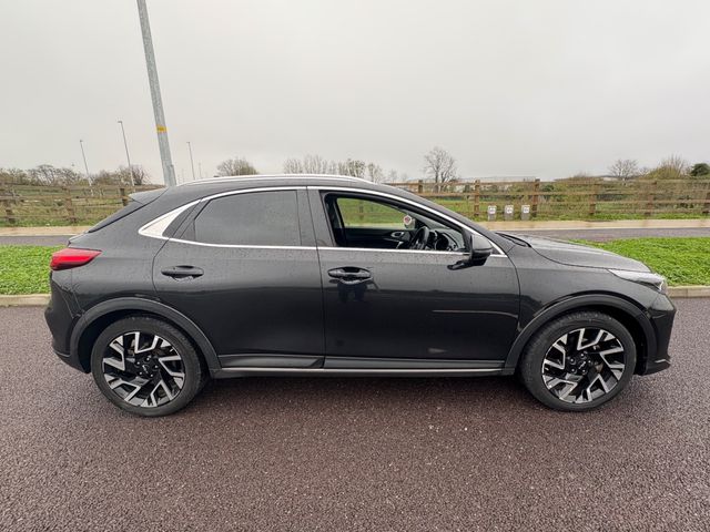 Image for 2023 Kia XCeed PE Phev 5DR Auto, Bluetooth, **warranty till 2030** Sat Nav, Touch Screen Infotainment System, Rear Parking Sensors, Alloy Wheels, 