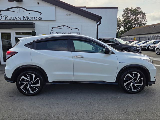Image for 2017 Honda Vezel 1.5 HYBRID RS SENSING EDITION
