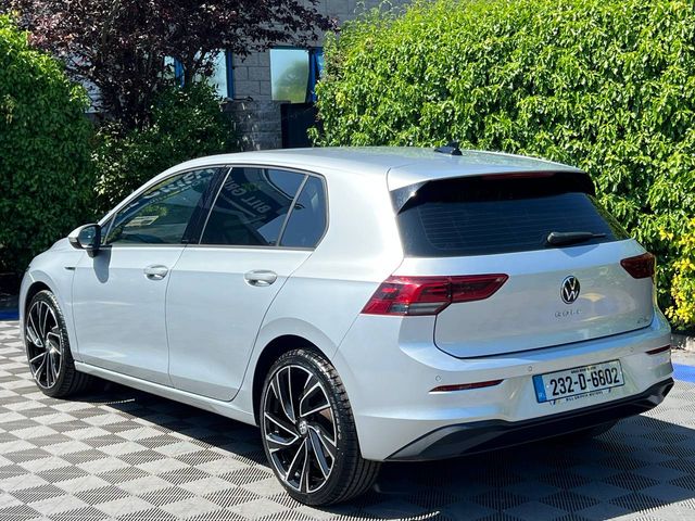 Image for 2023 Volkswagen Golf R-LINE PACK 1.0 TSI AUTO // DIGITAL CLIMATE CONTROL // NEW 19" R-LINE ALLOYS // WIRELESS CHARGING BAY