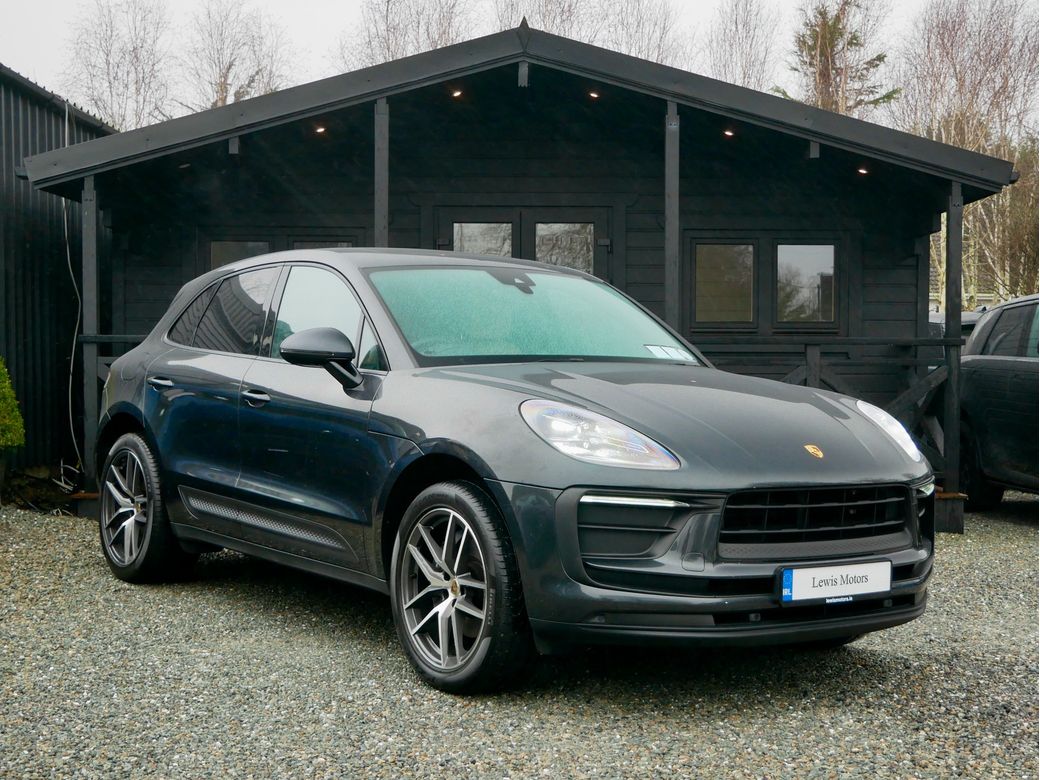 Image for 2023 Porsche Macan 5DR Auto