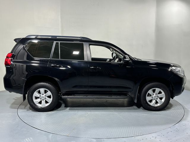 Image for 2021 Toyota Landcruiser Automatic 2.8 D4D LWB Commercial 
