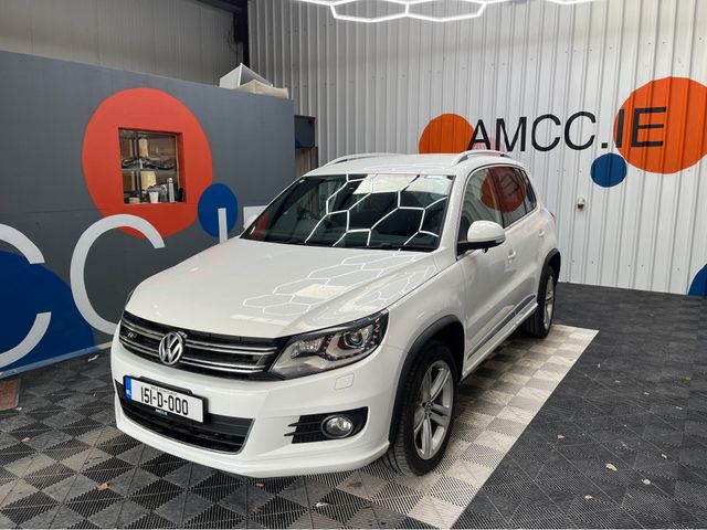 Image for 2015 Volkswagen Tiguan €14950 2015 VOLKSWAGEN TIGUAN TSI BLUEMOTION TECNOLOGY R-LINE 1.4 AUTOMATIC / CRUISE CONTROL / REVERSE CAMERA AND MORE