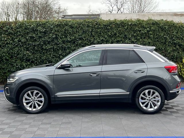 Image for 2023 Volkswagen T-Roc STYLE 2.0 TDI // APPLE CARPLAY/ANDROID AUTO // DIGITAL CLUSTER // ADAPTIVE CRUISE CONTROL