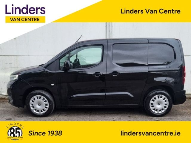 Image for 2024 Opel Combo MWB SPORTIVE 242 0KMS DEMO 