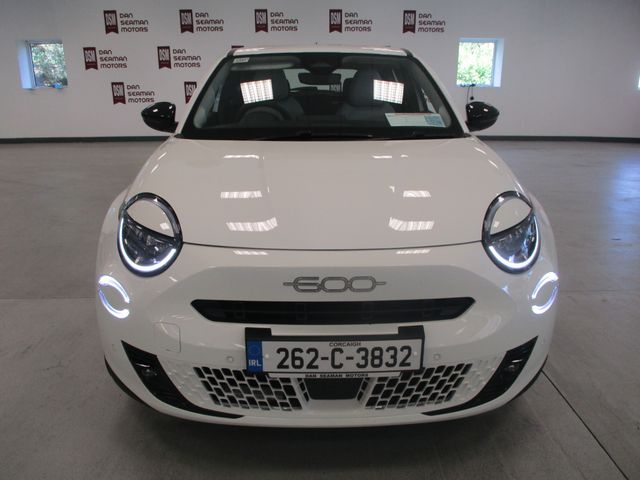 Image for 2026 Fiat 600 Icon 1.2 Hybrid 110HP-CAMERA-HEATED SEATS-CARPLAY-SAT NAV-A/C-ALLOYS