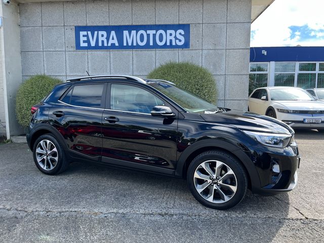 Image for 2018 Kia Stonic K3 1.4 PETROL //REVERSE CAMERA//SAT NAV//CARPLAY// 