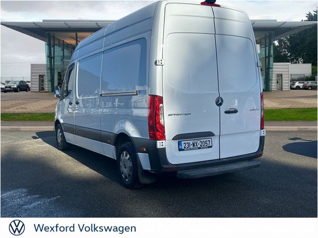 Image for 2023 Mercedes-Benz Sprinter 2.0 215/39 FWD MANUAL