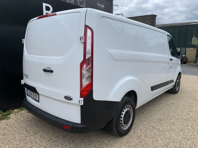 Image for 2023 Ford Transit Custom 2.0 TDCI 130 PS LWB VAN // PRICE EXCL. VAT // 11/26 CVRT // ONE OWNER // GREAT CONDITION // CRUISE, BLUETOOTH AND ELECTRIC WINDOWS // 