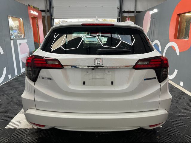 Image for 2020 Honda Vezel €19950 2020 HONDA VEZEL HYBRID SENSING 1.8 AUTOMATIC / CRUISE CONTROL / REVERSE CAMERA / HEATED SEATS / PADDLE SHIFTERS AND MORE