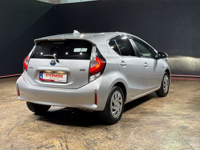 Image for 2019 Toyota Aqua 1.5 HYBRID AUTOMATIC - A/C HEATING CONTROLS