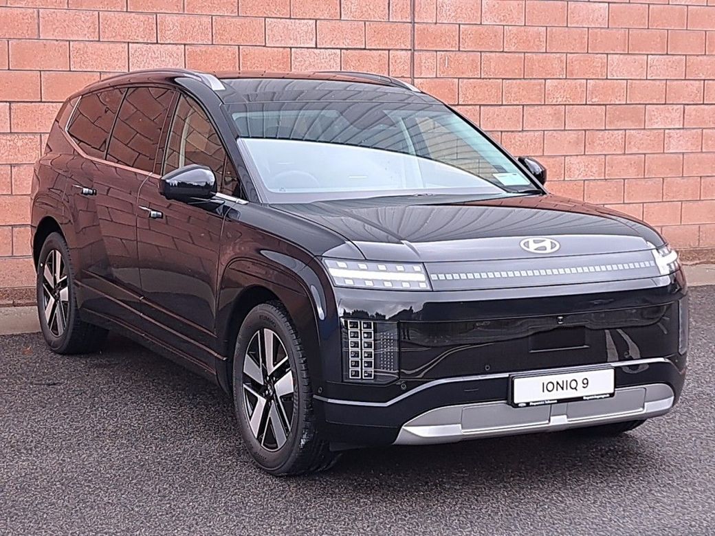 Image for 2025 Hyundai Ioniq 9 Platinum Model 110 k/wh Battery