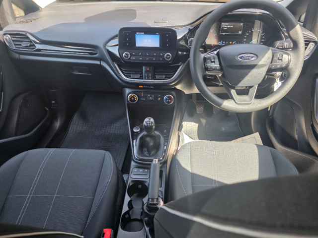 Image for 2018 Ford Fiesta Zetec 1.10 70PS 5SPD 4DR