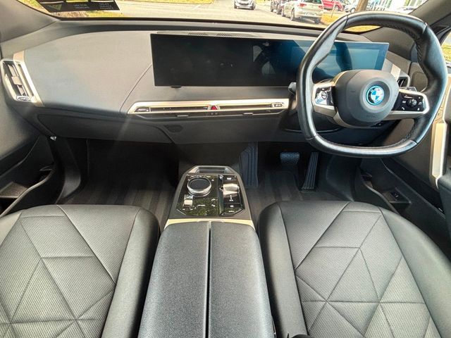 Image for 2023 BMW iX M-SPORT 22" WHEELS SUNROOF SKY LOUNGE
