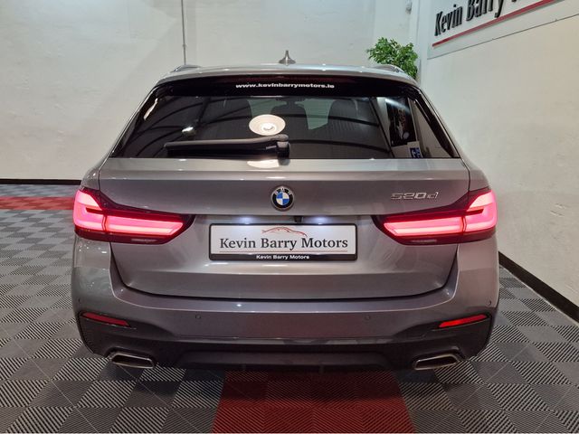 Image for 2023 BMW 5 Series 520D TOURING M SPORT MHEV 190BHP AUTOMATIC **ONE OWNER / APPLE CARPLAY & ANDROID AUTO / CRUISE CONTROL / FULL BLACK LEATHER / HEATED FRONT SEATS / SAT NAV / REVERSE CAMERA / BMW WARRANTY 02/2026**