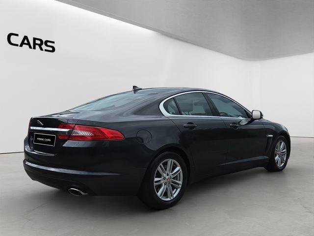 Image for 2014 Jaguar XF 2.2D Luxury 200BHP