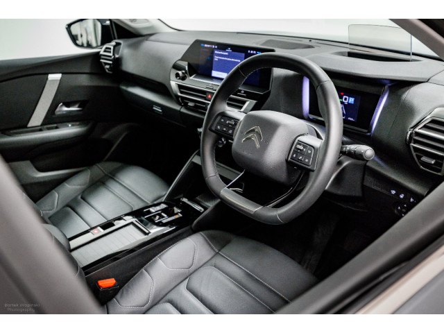 Image for 2024 Citroen C4 ë-Series 50kWh Auto 136HP