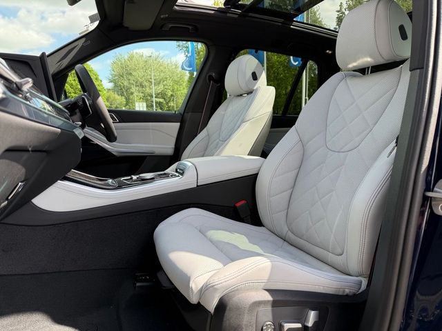 Image for 2026 BMW X5 xDrive50e M Sport Pro