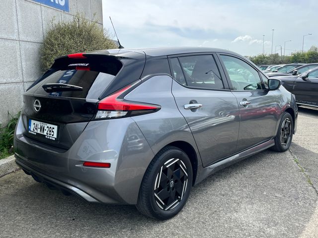 Image for 2024 Nissan Leaf SV 40KW ELECTRIC //REVERSE CAMERA//KEYLESS ENTRY//ADAPTIVE CRUISE CONTROL//