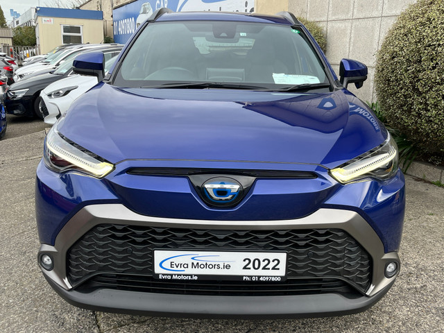 Image for 2022 Toyota Corolla Cross Z HYBRID AUTOMATIC 1.8 PETROL //HIGH SPEC//LOW MILES//REVERSE CAMERA//HALF LEATHER HEATED SEATS//KEYLESS ENTRY//ADAPTIVE CRUISE CONTROL//