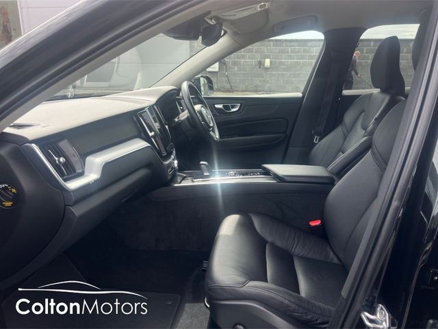 Image for 2020 Volvo XC60 B4 (197hp) AWD Momentum Pro Auto