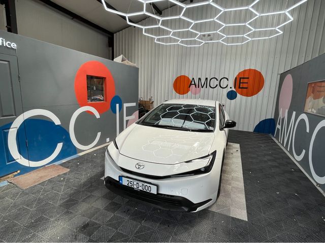 Image for 2025 Toyota Prius €31950 2025 TOYOTA PRIUS X 1.8 AUTOMATIC / CRUISE CONTROL / REVERSE CAMERA AND MORE