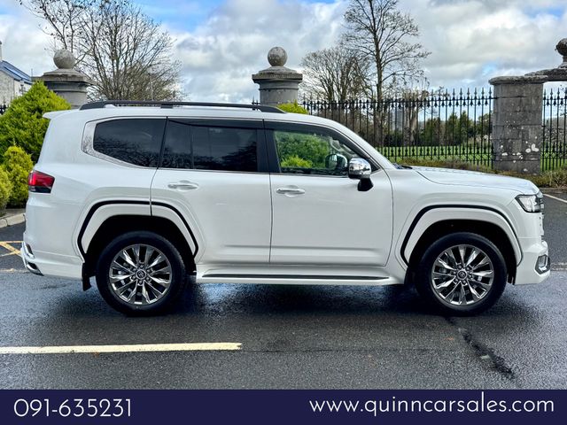 Image for 2025 Toyota Landcruiser AMAZON 300 SERIES 3.3 V6 DIESEL AUTO==BRAND NEW==DELIVERY MILEAGE==