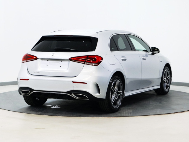 Image for 2021 Mercedes-Benz A Class *104* A 250 E AMG LINE