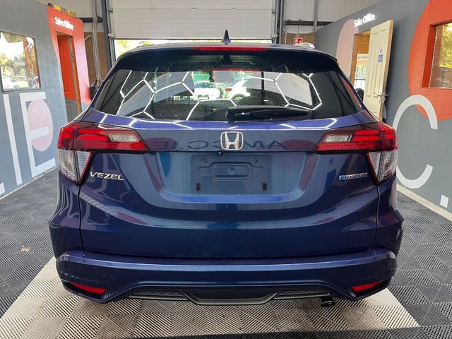 Image for 2017 Honda Vezel 2017 HONDA VEZEL HV Z SENSING HYBRID 1.5 AUTOMATIC 89K KM/ AUTOMATIC / CRUISE CONTROL / REVERSE CAMERA AND MORE