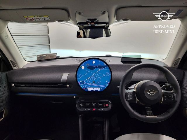 Image for 2024 Mini Cooper E Classic