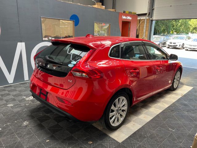 Image for 2015 Volvo V40 2015 VOLVO V40 T4 1.6 AUTOMATIC / CRUISE CONTROL / PARKING CAMERA / ELECTRIC MEMORY & HEATED SEATS / PADDLE SHIFTERS AND MORE