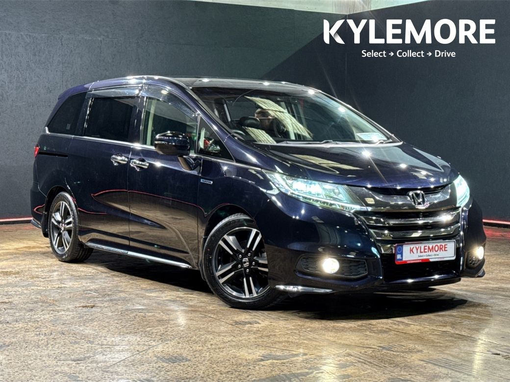 Image for 2016 Honda Odyssey 2.0 HYBRID AUTOMATIC 7 SEATER - FACTORY ALLOYS - BLACK LEATHER UPHOLSTERY - HEATED ELECTRIC SEATS - POWER SLIDING DOORS - 360/REVERSE CAMERA - CRUISE CONTROL
