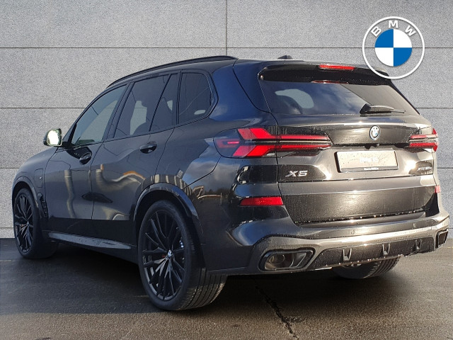 Image for 2025 BMW X5 50e M Sport Pro