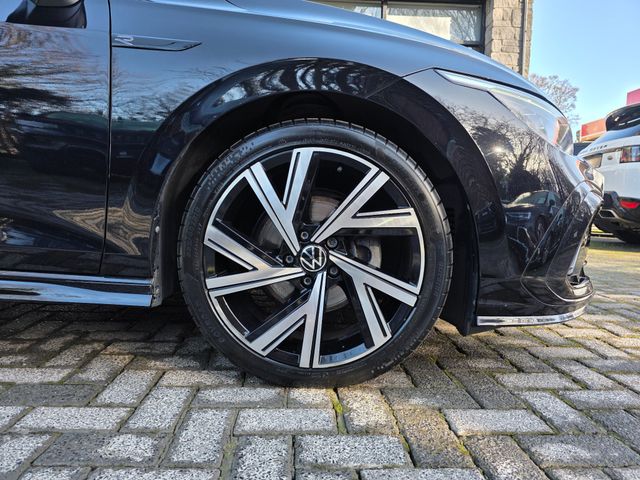 Image for 2024 Volkswagen Golf R-LINE 1.5 TSI 130BHP. HUGE SPEC. FINANCE ARRANGED. SIMI. AA APPROVED.