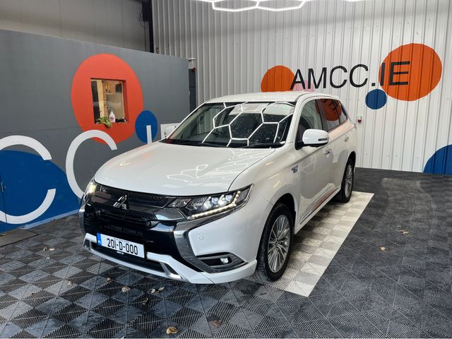 Image for 2020 Mitsubishi Outlander 2020 MITSUBISHI OUTLANDER PHEV 2.4L HYBRID / 48K KMS / ADAPTIVE CRUISE CONTROL, HEATED SEATS, REVERSE CAMERA & MORE