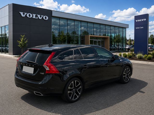 Image for 2017 Volvo V60 2.0 D4 DYNAMIC EDITION 190BHP AUTOMATIC **TOP SPEC / ADAPTIVE CRUISE CONTROL / BLIND SPOT ASSIST / BLACK LEATHER / ELECTRIC & MEMORY FRONT SEATS / HEATED SEATS / REVERSE CAMERA / XENON HEADLIGHTS**