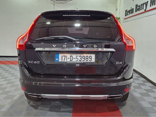 Image for 2017 Volvo XC60 2.0 D4 SE LUX NAV 190BHP AUTOMATIC **TOP SPEC / ACTIVE BENDING HEADLIGHTS / CRUISE CONTROL / FULL BLACK LEATHER / HEATED FRONT SEATS / KEYLESS ENTRY / SAT NAV / FULL VOLVO SERVICE RECORD**