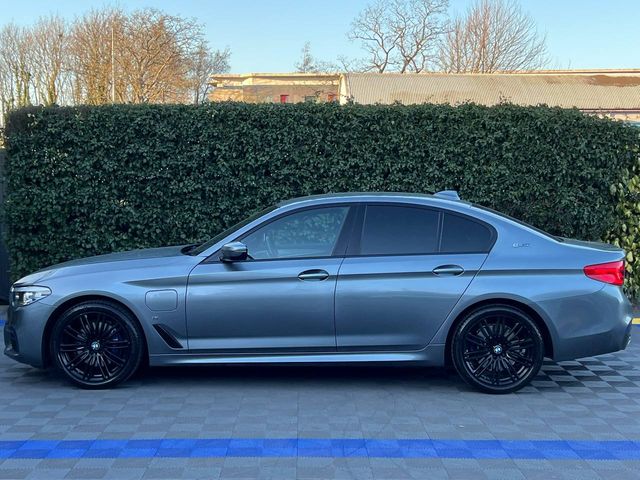 Image for 2019 BMW 5 Series 530e M-SPORT 2.0 HYBRID // LEATHER POWERED HEATED SEATS // 19" M-SPORT ALLOYS // REVERSE CAMERA
