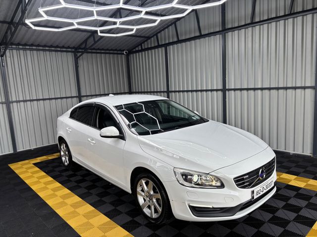 Image for 2018 Volvo S60 D4 (190hp) SE Lux Geartronic Auto