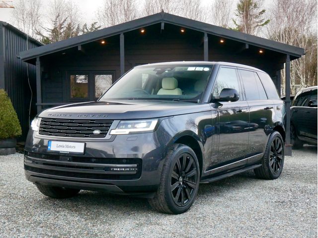 Image for 2023 Land Rover Range Rover 3.0 HSE P510e, HIGH SPEC, 360 CAMERA, AIR SUSPENSION, SUNROOF, HEATED & COOLED SEATS
