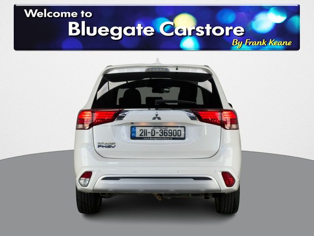 Image for 2021 Mitsubishi Outlander 2.4 DYNAMIQUE PHEV 2 221BHP 5DR**BLACK LEATHER INTERIOR**TOUCH SCREEN MEDIA DISPLAY**REVERSE CAMERA**DUAL CLIMATE CONTROL**18"ALLOYS**KEYLESS START**FINANCE ARRANGED**