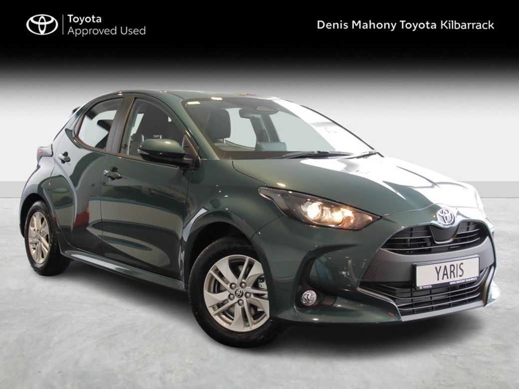 Image for 2026 Toyota Yaris Hybrid Luna