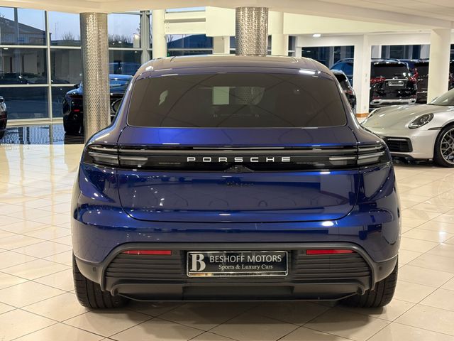 Image for 2025 Porsche Macan ELECTRIC=PAN ROOF//LIGHT INTERIOR//AS NEW=ONLY 5000 MILES & 2 YEAR PORSCHE WARRANTY=TAILORED FINANCE PACKAGES AVAILABLE=TRADE IN’S WELCOME 