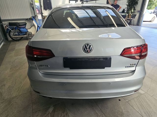 Image for 2016 Volkswagen Jetta 2.0 TDI DSG 110HP Comfortline