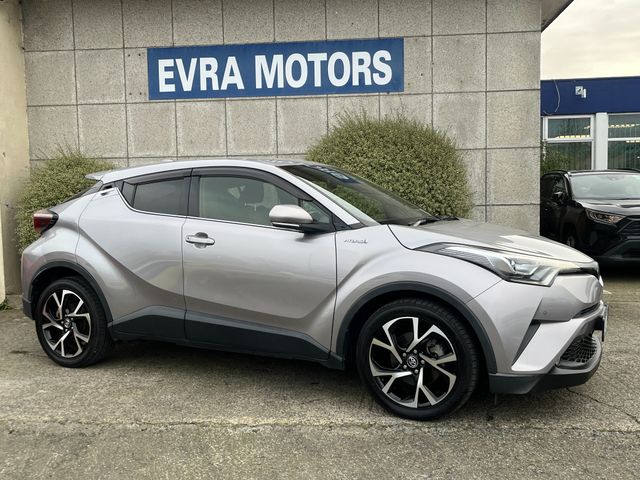 Image for 2017 Toyota C-HR SOL AUTOMATIC HYBRID 1.8 PETROL //HIGH SPEC//HALF LEATHER HEATED SEATS//KEYLESS ENTRY//REVERSE CAMER//ADAPTIVE CRUISE CONTROL// 