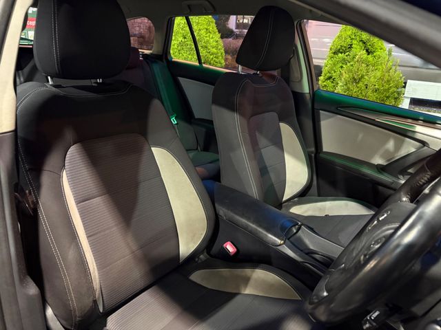 Image for 2017 Toyota Avensis 1 6 D4D Business Edition Estate